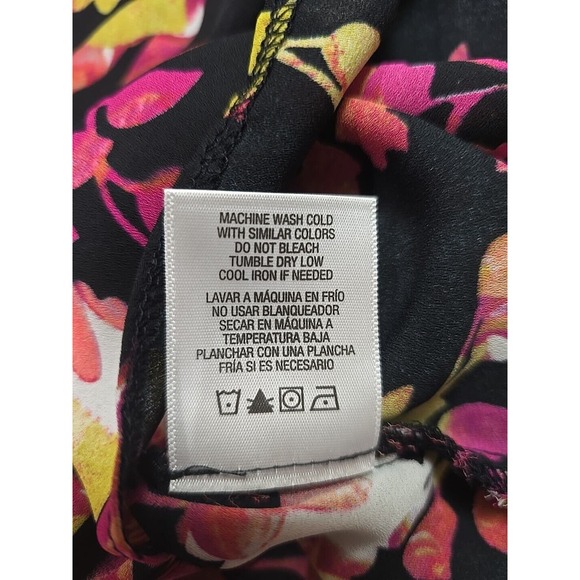 Simply Emma Pink Floral Print Long Sleeve Button Down Shirt Womens Plus Size 2X - Picture 7 of 7